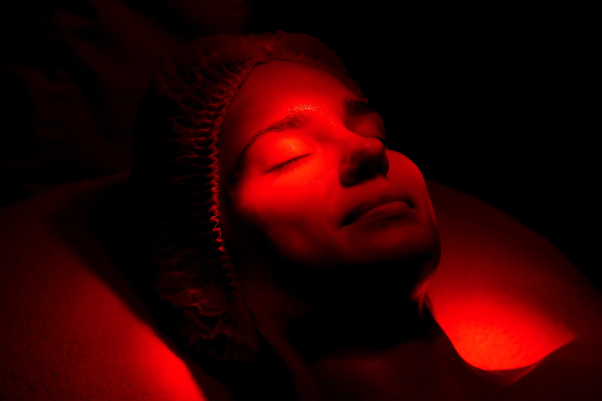 Everything You Need to Know About Red Light Therapy